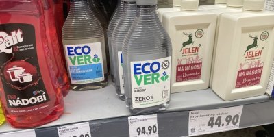 Prostředky na nádobí v supermarketu