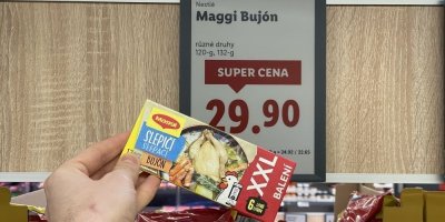 Slepičí bujon v obchodě