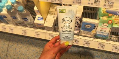 Čistící gel na obličej Balea med