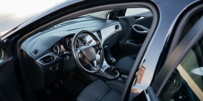 Otevřené auto