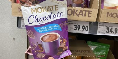 Instantní čokoládový nápoj v supermarketu