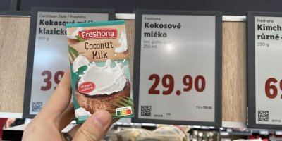 Kokosové mléko v supermarketu