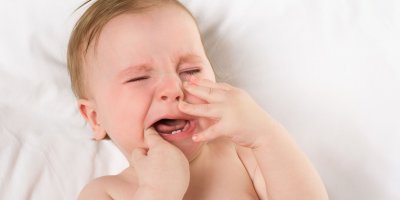 Když bolí zoubky, je to pro děti i rodiče velké trápení.