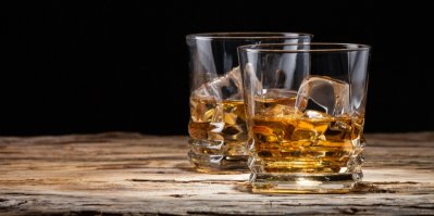 Luxusní alkohol na vzestupu: Limitované edice koňaků a rumů mají úspěch