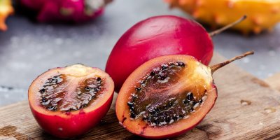 Rozkrojené tamarillo