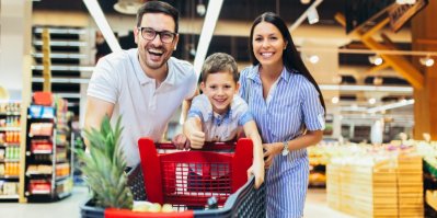 https://www.shutterstock.com/cs/image-photo/happy-family-child-shopping-cart-buying-1448266919