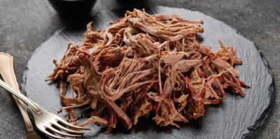 https://www.shutterstock.com/image-photo/pulled-pork-351852506