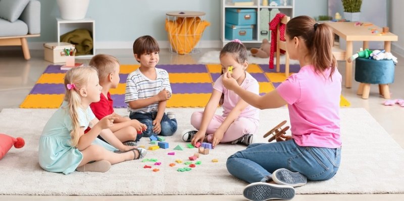 Abyste dětem nezkazili nohy: Přezůvky pro děti do školy a školky podle vzhledu nevybírejte