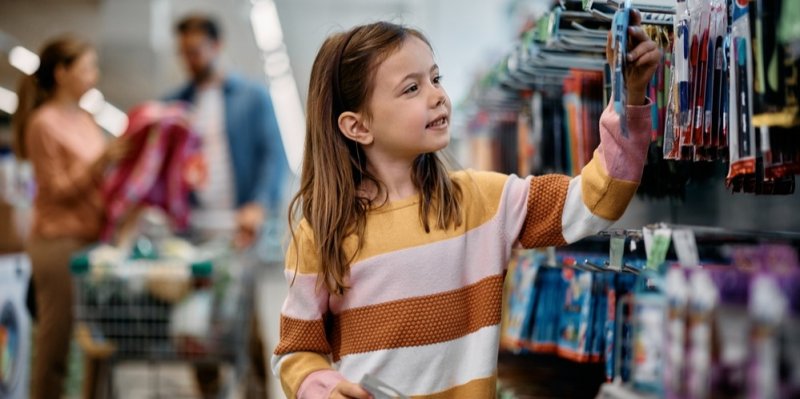 Školní potřeby v akcích supermarketů