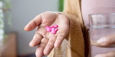 Francie zakázala reklamu na volně prodejné léky s ibuprofenem. Další země zvažují stejný krok