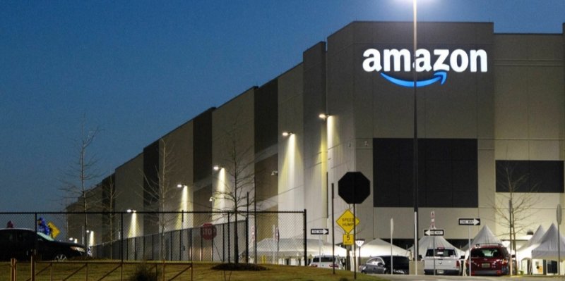 Amazon jde do boje s Temu a Shein: Spouští vlastní diskontní obchod s levným zbožím přímo z Číny