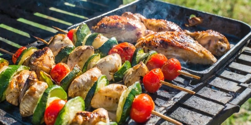 Připravte svůj záchod na nejhorší. I letos řádí kampylobakterióza, chytíte ji z kuřecího nebo melounu