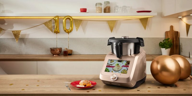 Má smysl utrácet za drahý Thermomix? V Lidlu pořídíte vychytanou levnější verzi