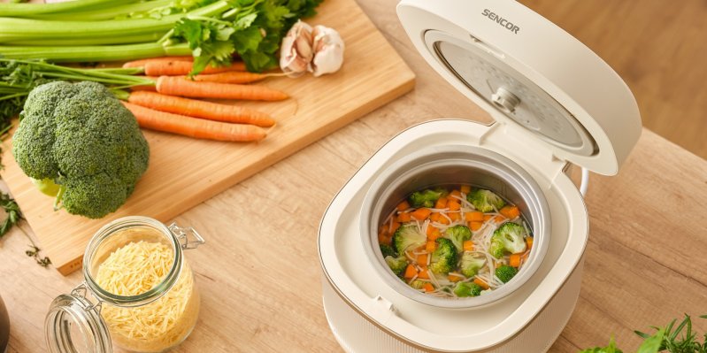 Zapomeňte na Thermomix, běžte radši do rýžovaru! Je levnější a jeden typ dokonce zvládne z rýže odstranit až 40 % cukru