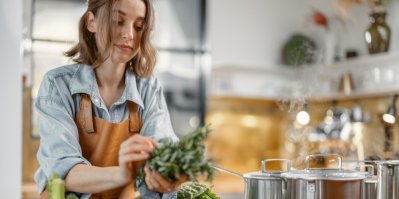 Toužíte shodit pár kilo do plavek? Uvařte si polévku z tukožravých potravin, po které se hubne