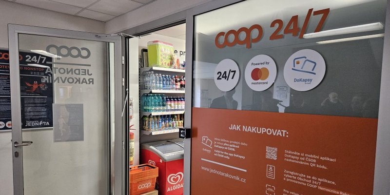 Na nákupy bez front přímo do nemocnice! COOP otevírá inovativní prodejnu