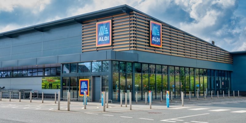 Budeme platit vstupné do obchodu? Supermarket zkouší kontroverzní novinku, zákazníci nadšení nejsou