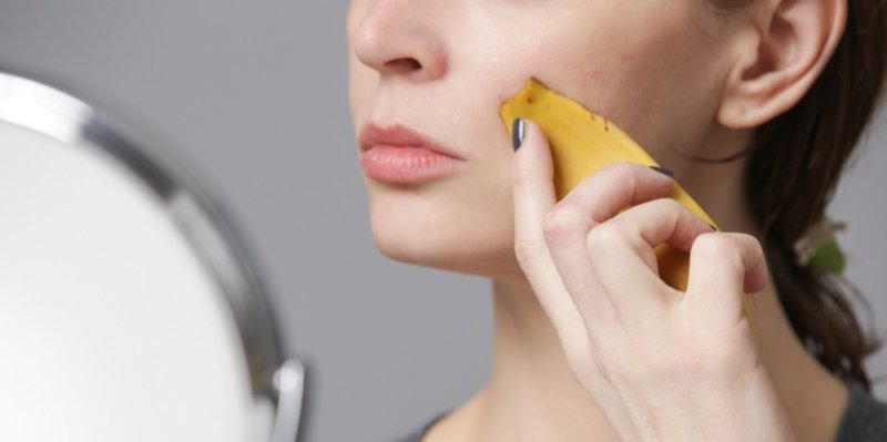 Banán na pleť jako přírodní botox? Ano, vyhlazuje jemné vrásky, říká kosmetička. Ale pozor na nežádoucí reakce