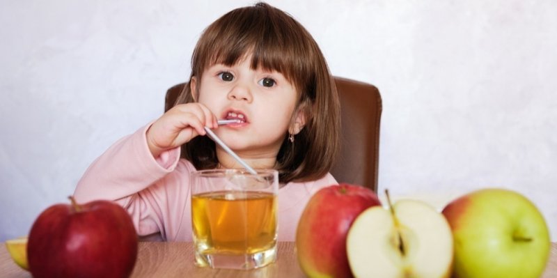 Test jablečných moštů: O první místo se dělí Fruta a ZD Dolany, jeden vzorek zklamal na celé čáře