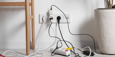Kabely v elektrice