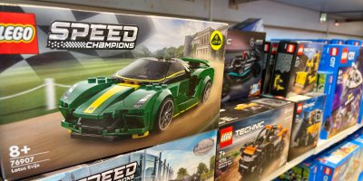 Lego stavebnice v obchodě