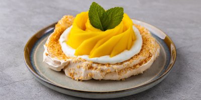 Pavlova s ananasem