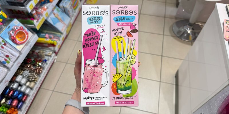 Novinka z drogerie Teta, kterou musíte zkusit: Jedlá brčka, která jsou tak dobrá, že je sníte dřív, než vypijete drink!