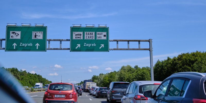Dálniční poplatky 2025: Přehled, kolik zaplatíte v Rakousku, Slovinsku, Itálii a Chorvatsku