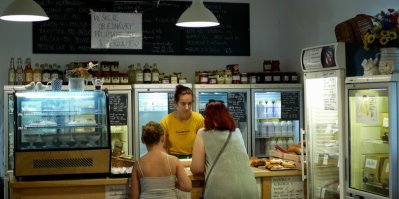 Za rok zmizelo 163 obchodů na vesnicích. Starostové zoufají: „Venkov vymírá“