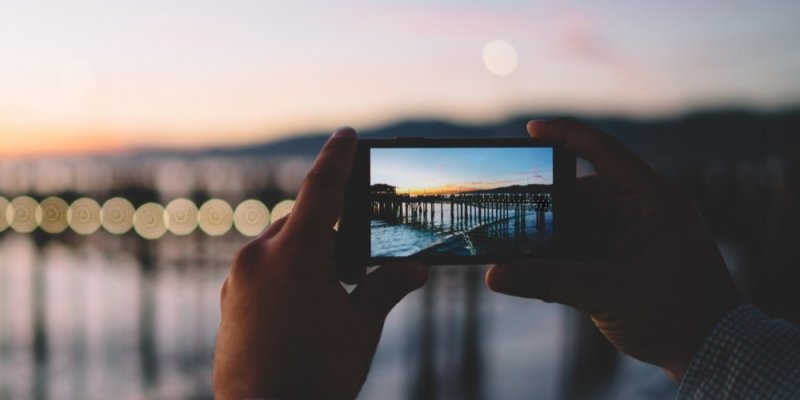 Baví vás fotit? Tohle je TOP 5 nejlepších fotomobilů do 10 000 Kč