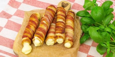 Slaninové rolky se sýrem, čerstvá bazalka