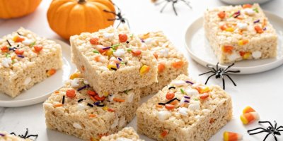 Halloweenské rice treats