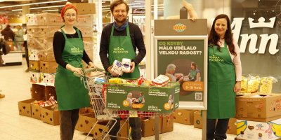 Další Sbírka potravin bude už tuto sobotu. Seznam zboží, které pomůže nejvíc