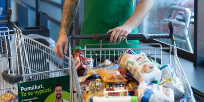 Sbírka potravin překonala historický rekord. Pomoc potřebují stovky tisíc lidí a jejich počet dál roste