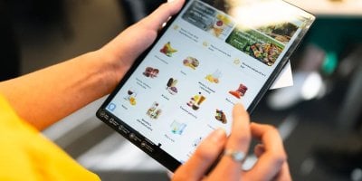 Oblíbili jste si e-shop BILLA? Smůla, řetězec s ním od nového roku končí. Rozvážet ale nepřestane