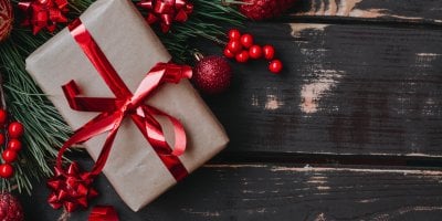 Od ponožek po elektroniku: Co letos Češi najdou pod stromečkem