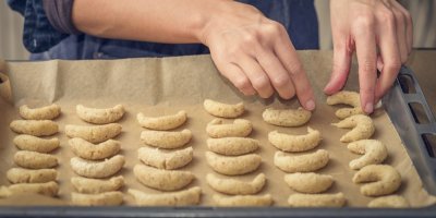 Vanilkové rohlíčky jen, když je máslo v akci? Ano. Češi své pečení plánují podle toho, co je aktuálně v letácích