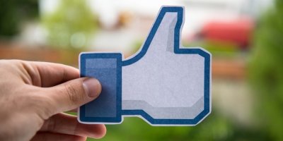 Facebook ruší tlačítko „To se mi líbí“. Konec externího lajkování a komentování už v únoru