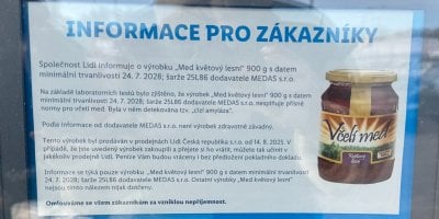 Lidl, Kaufland a makro stahují med z prodeje: Testy v něm odhalily enzym, který tam nepatří