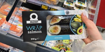 Milujete sushi? Albert rozšířil sortiment asijské kuchyně o novinku, kterou sníte ještě před obchodem