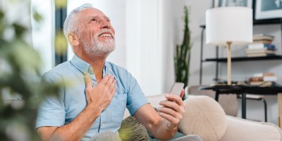 „Nechci techniku.“ Senioři chytré technologie odmítají. Přitom jim mohou výrazně usnadnit život