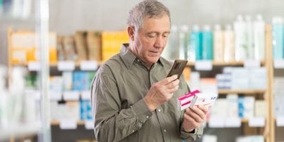 Aspirin, kapsle i lék na roztroušenou sklerózu. SÚKL stahuje další léky z trhu. Nemáte je doma?