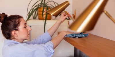 Pokojská s 15letou praxí prozradila: Byt uklidím za 30 minut. Stačí se držet hotelové metody