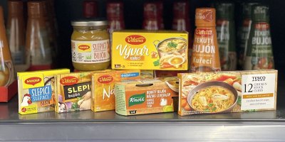 Redakční průzkum: Slepičí a kuřecí bujóny jsou plné soli. Při výběru sledujte ve složení hlavní ingredienci