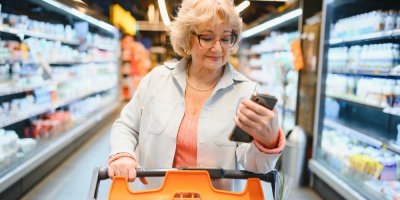 Billa na Slovensku spouští seniorskou středu. Lidé nad 60 let získají 10% slevu, ale jen za splnění podmínek