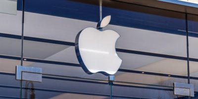 Apple chystá skládací iPhone Fold. Může částečně nahradit iPad Mini