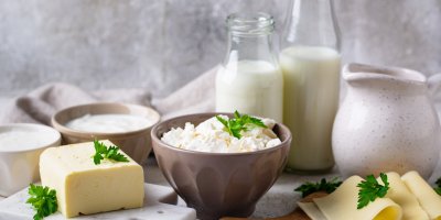 Jaký sýr při hubnutí? Nejlépe vycházejí tvarůžky, cottage i skyr. Parmezán překvapí