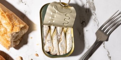 Sardinky jako levná superpotravina: Konzerva, kterou lidé podceňují. Přitom má víc omega-3 než drahé ryby