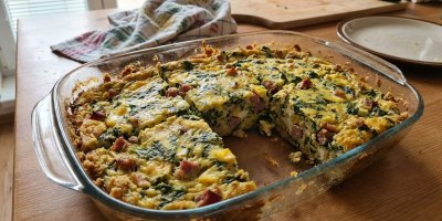 Velikonoční nádivka s kopřivami a uzeným: Poměr vajec rozhodne, jestli bude vláčná, nebo suchá