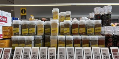 Koření za pár korun a k tomu stylová kořenka zadarmo? Tohle v BILLE stojí za pozornost